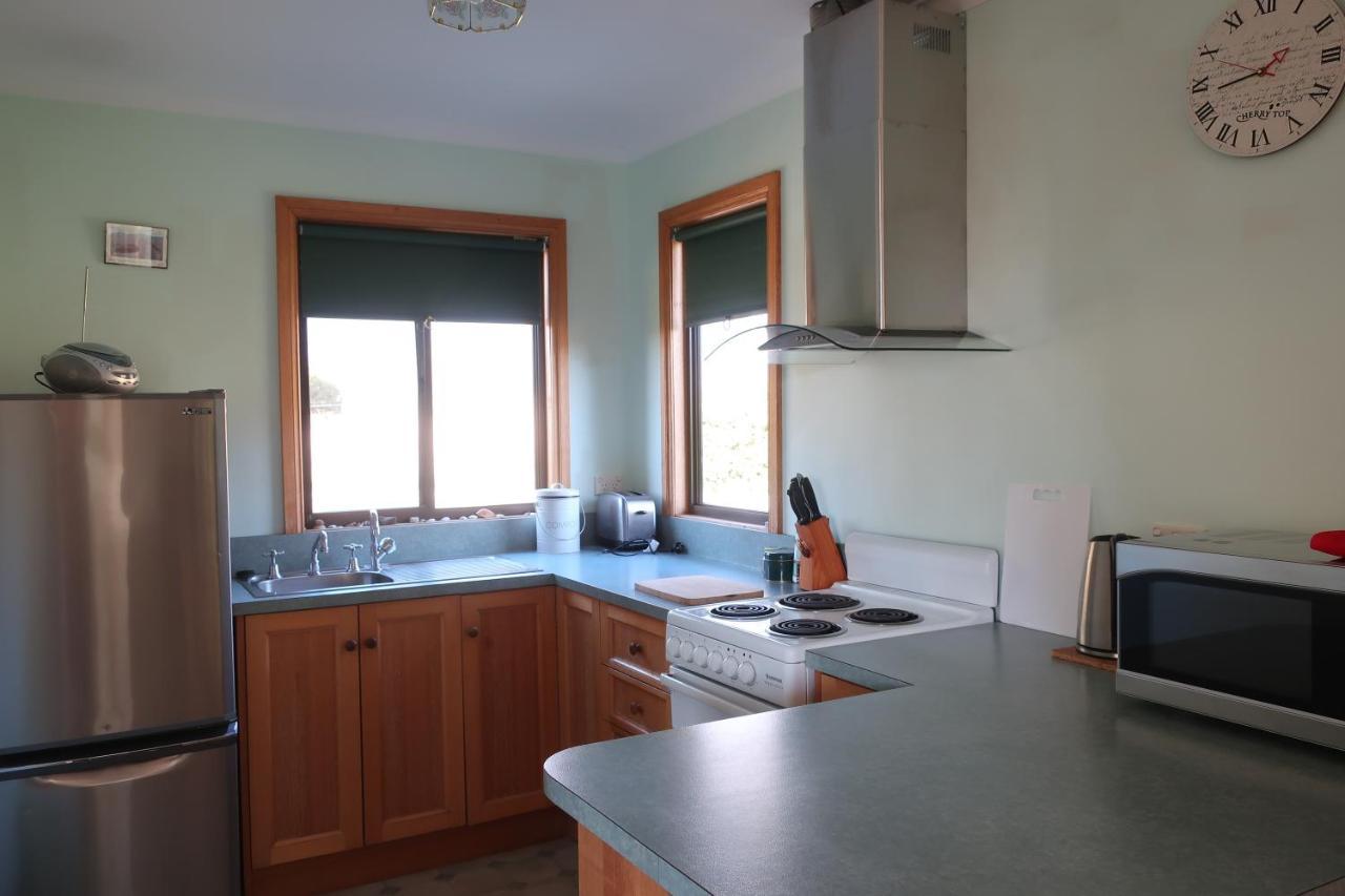 Lilydale Cherry Top Farmstay - Boutique Eco Village מראה חיצוני תמונה