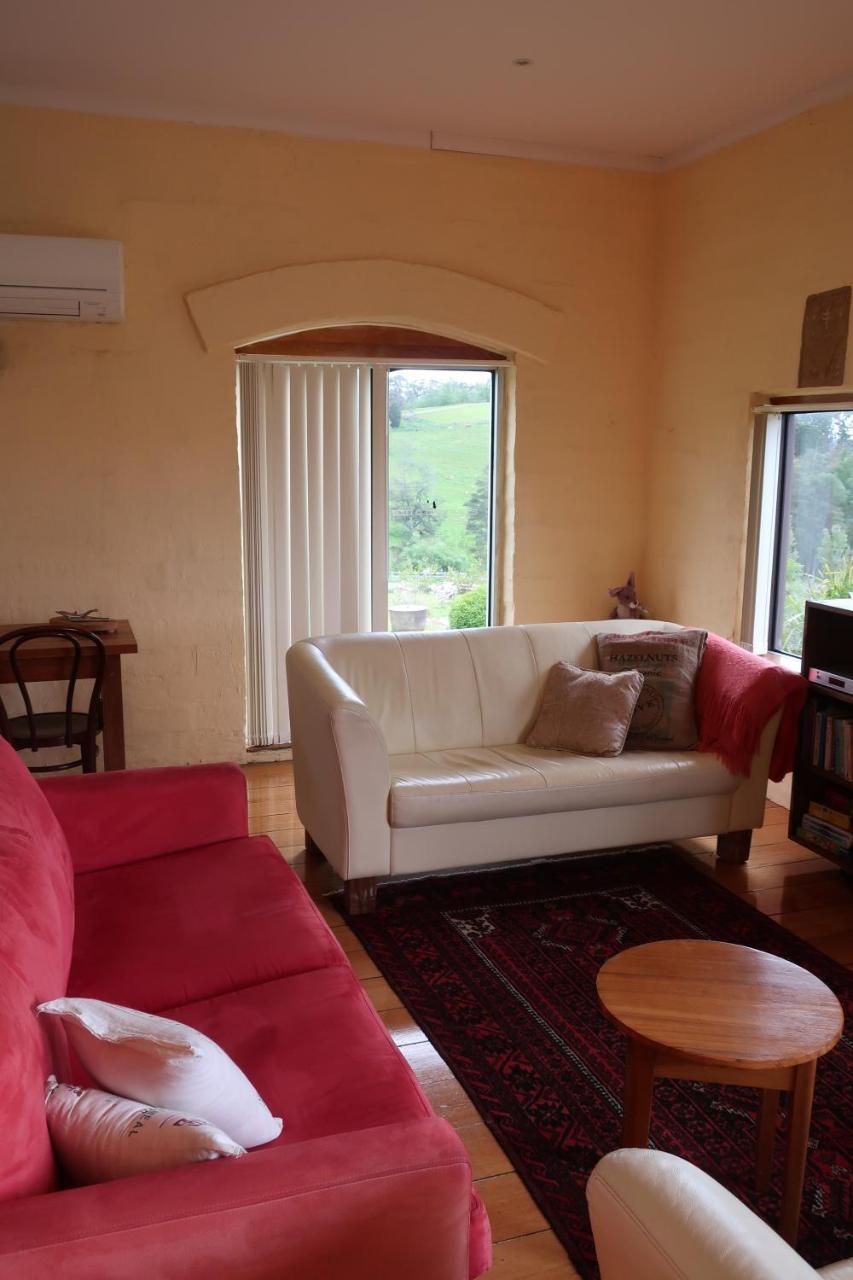 Lilydale Cherry Top Farmstay - Boutique Eco Village מראה חיצוני תמונה